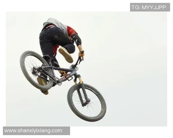 成都极限运动队战术革新解析与未来发展趋势探讨 成都极限运动队战术革新解析与未来发展趋势探讨